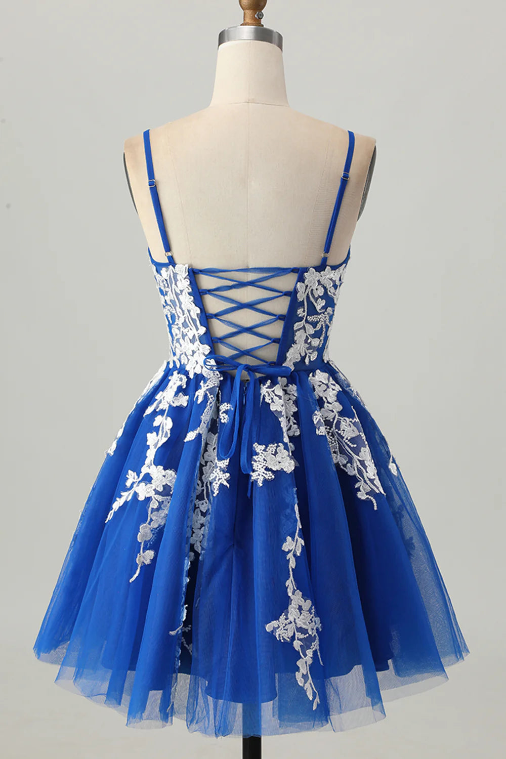 Elegant Short Dress Royal Blue Tulle A Line Spaghetti Strap V Neck Sleeveless with Lace Appliques Ruched Backless Hot Sale Homecoming Dress