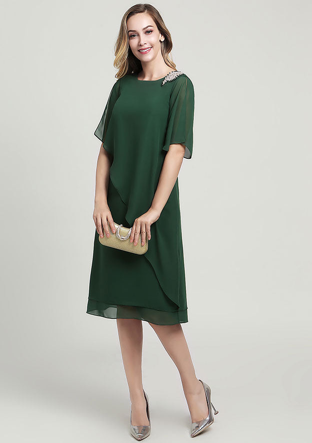 Wedding Guest Dresses Dark Green Chiffon Elegant Sheath/Column Scoop Neck Short Sleeve With Beading Ruffles Knee-Length Hot Sale Mother of the Bride Dress