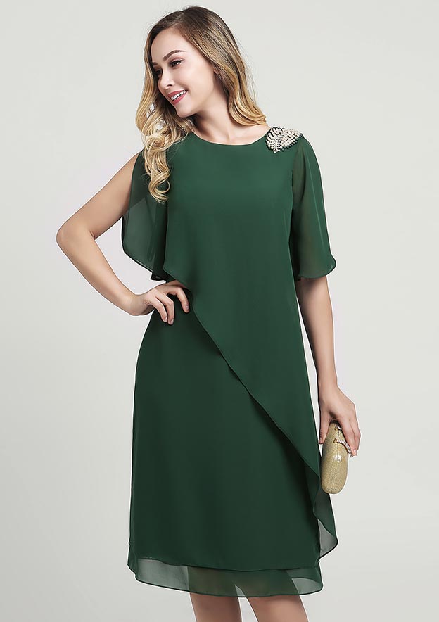 Wedding Guest Dresses Dark Green Chiffon Elegant Sheath/Column Scoop Neck Short Sleeve With Beading Ruffles Knee-Length Hot Sale Mother of the Bride Dress