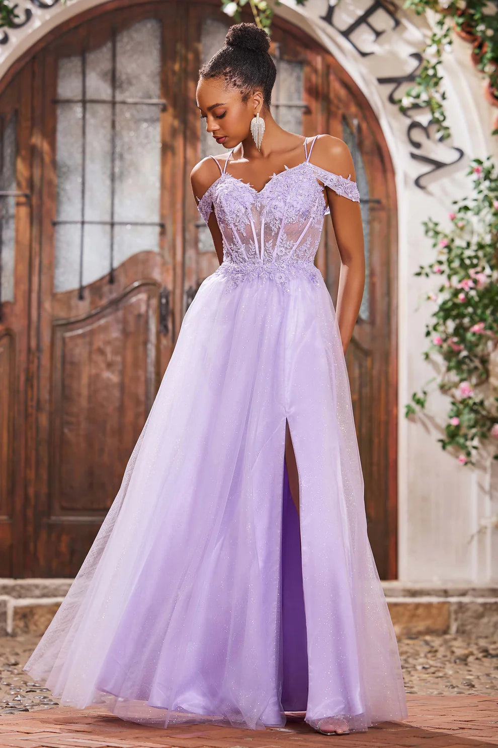 Lilac Sparkle A-Line Spaghetti Straps Sweetheart Neckline Sleeveless Lace Applique Backless Slit Cheap Long Prom Dress