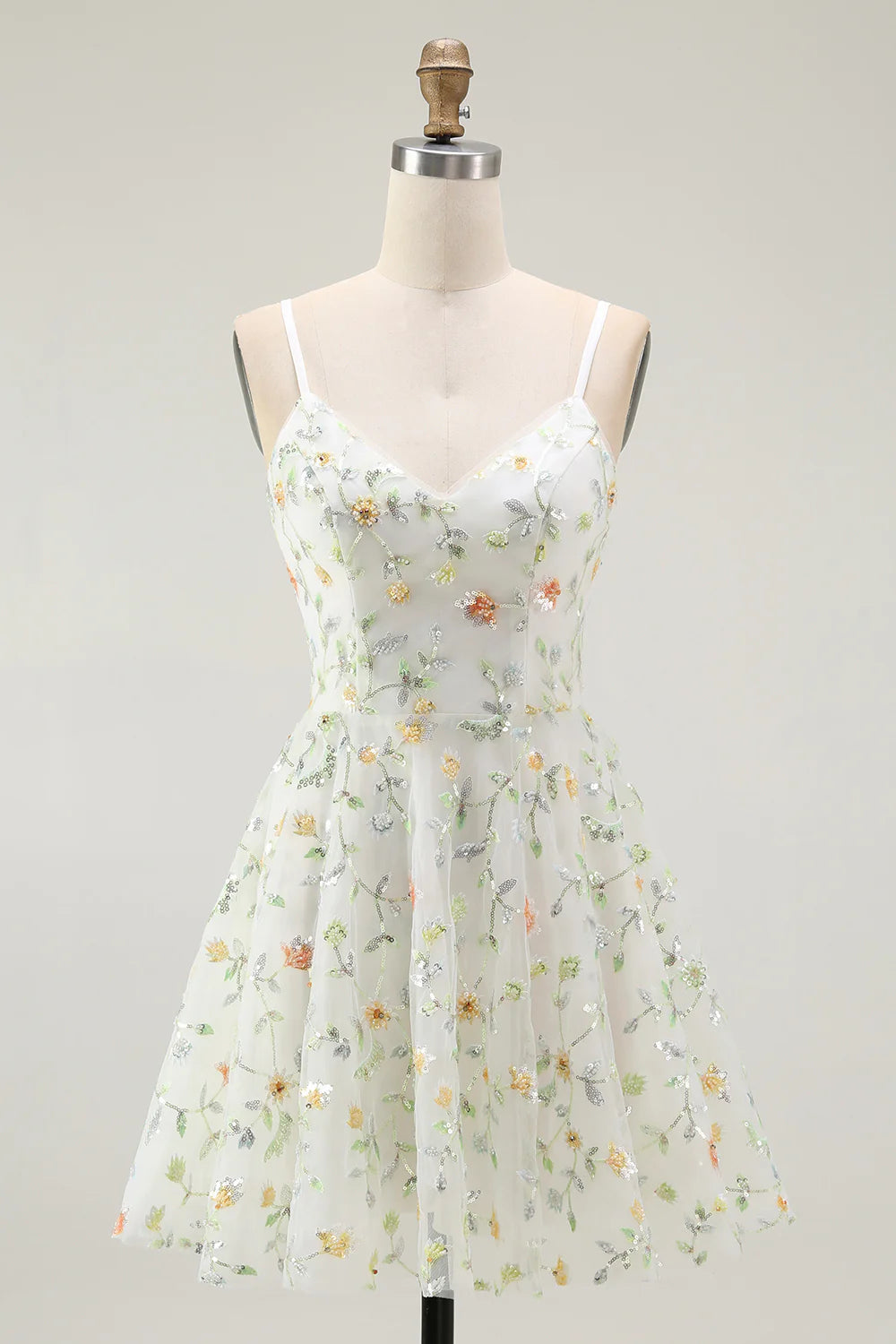 Exquisite Short Dress Sparkly A Line Spaghetti Straps V Neck Sleeveless Floral with Sequins Backless Bargain Homecoming Dress