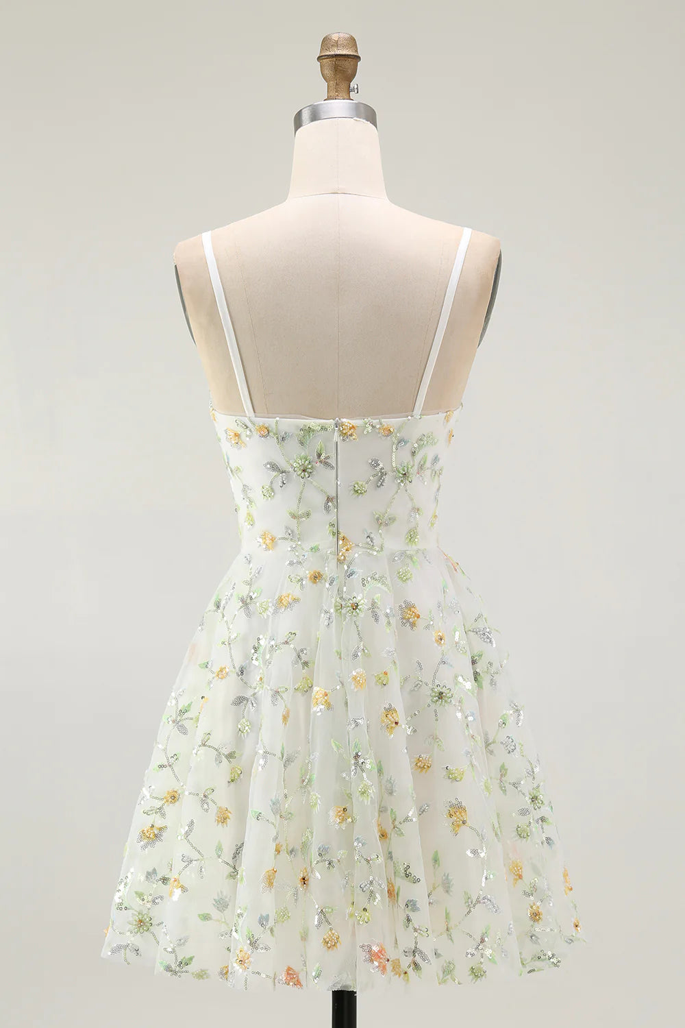 Exquisite Short Dress Sparkly A Line Spaghetti Straps V Neck Sleeveless Floral with Sequins Backless Bargain Homecoming Dress