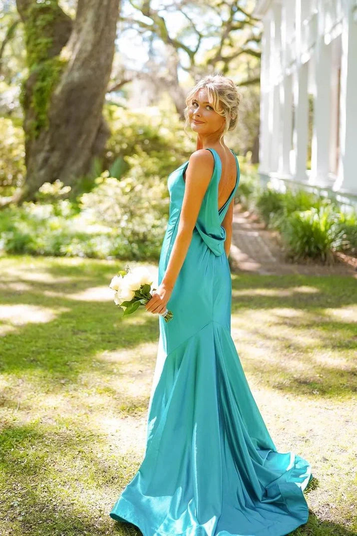 Elegant Simple Green Mermaid V Neck Sleeveless with Open Back Cheap Long Prom Dress