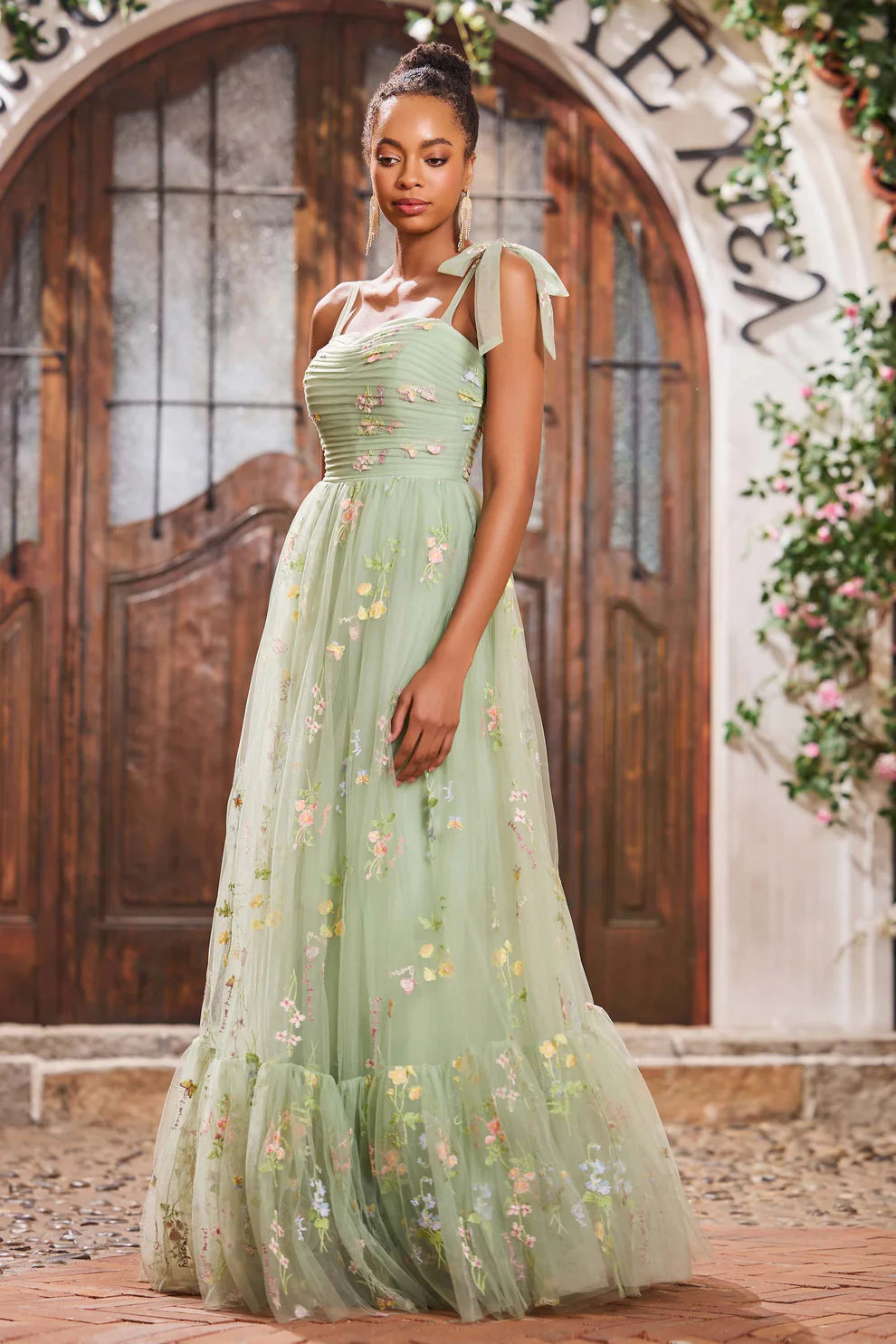 Exquisite Applique Dusty Sage A Line Spaghetti Strap Sweetheart Neckline Pleated Sleeveless Backless Tulle Cheap Long Prom Dress