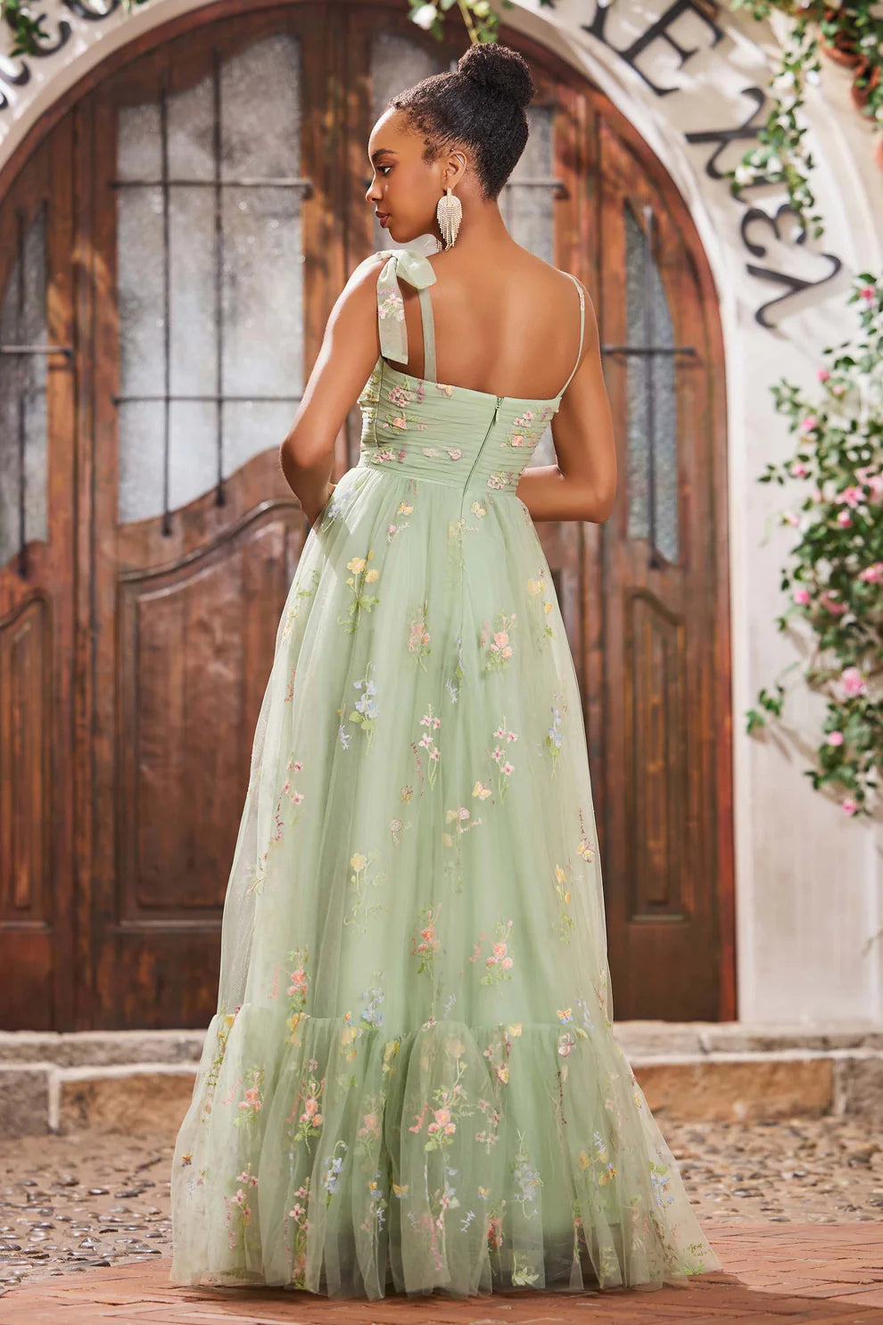 Exquisite Applique Dusty Sage A Line Spaghetti Strap Sweetheart Neckline Pleated Sleeveless Backless Tulle Cheap Long Prom Dress