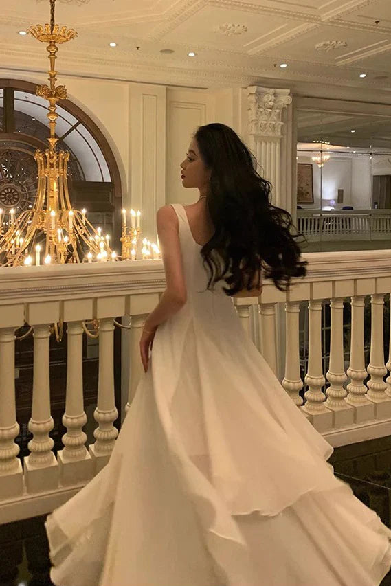 Chic Elegant Slim-Fit Square Neck Sleeveless Solid Back Long Layered Prom Dress