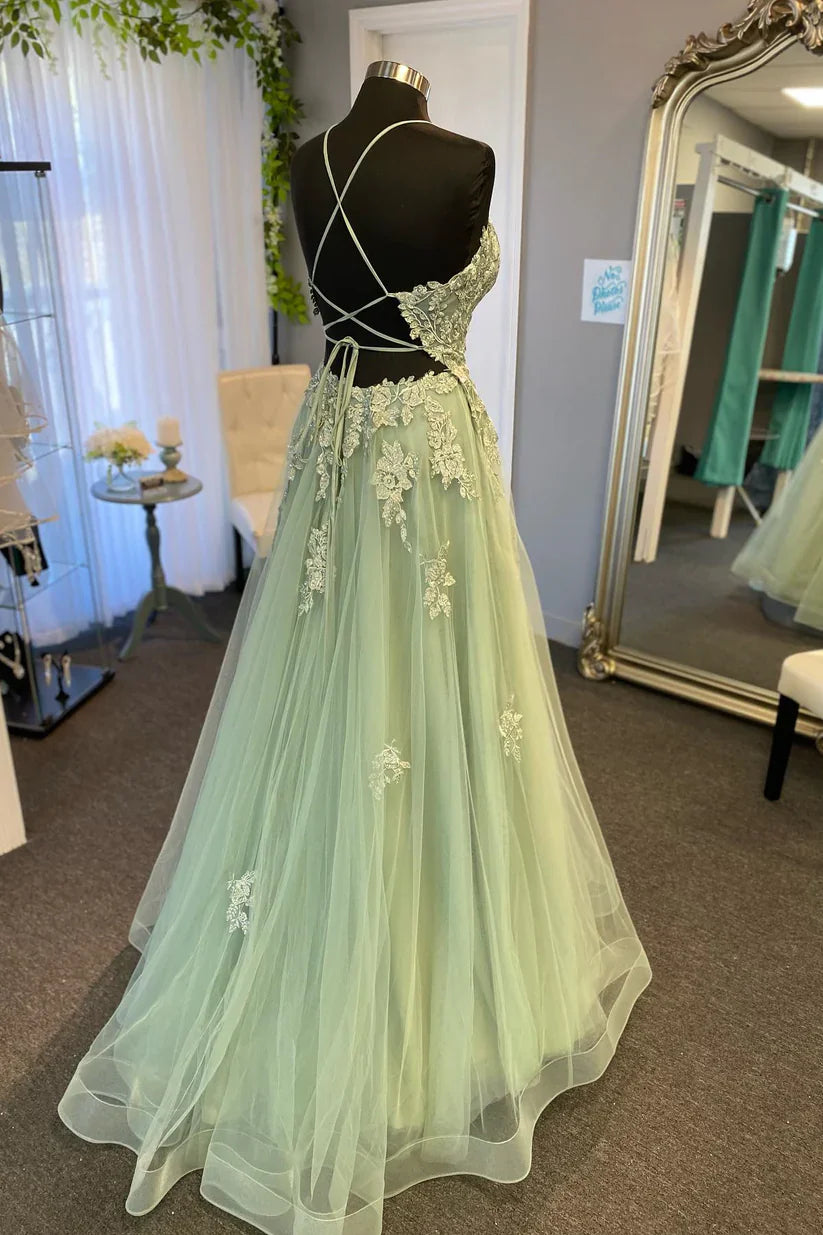 Enchanted Floral Lace Halter-neck Cross-back Tulle Floor-length Prom Dress