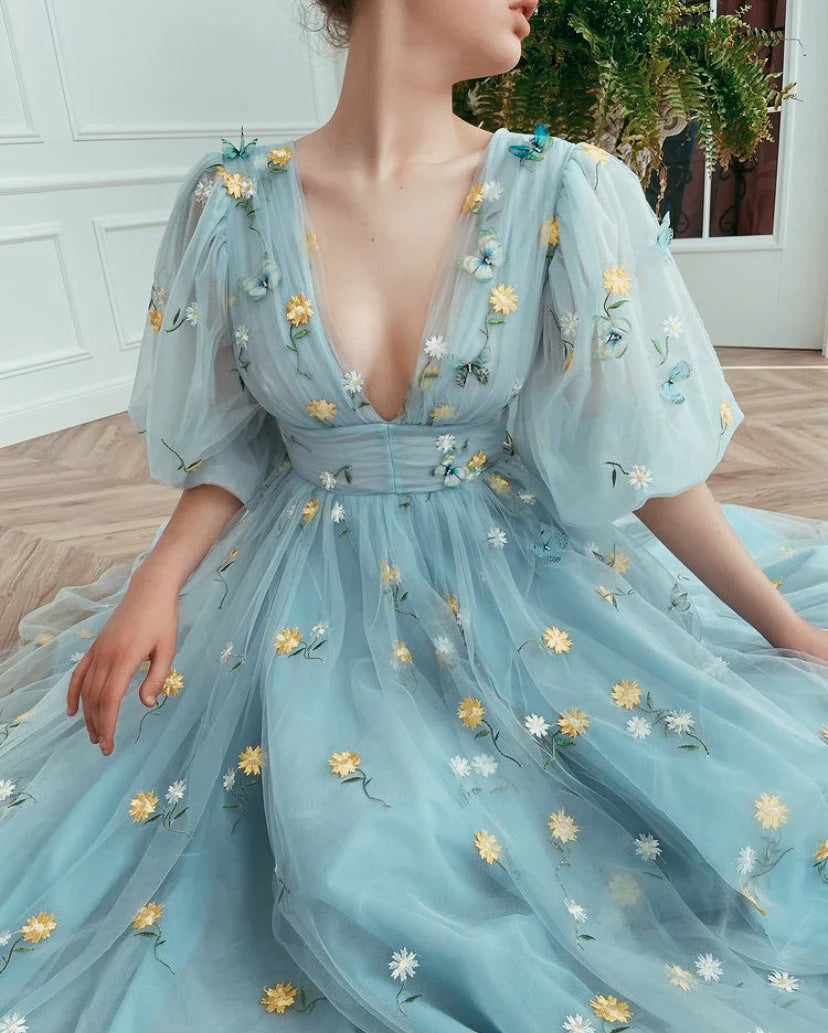 Floral-Embroidered Tulle Deep-V Puff-Sleeve A-Line Prom Dress