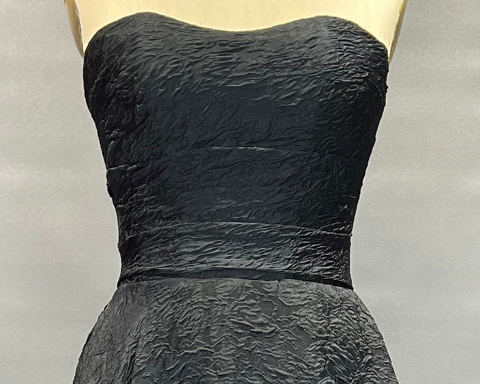 Luxurious Strapless Sweetheart Textured Mikado Lace-Up Back Sweeping-Train Ballgown