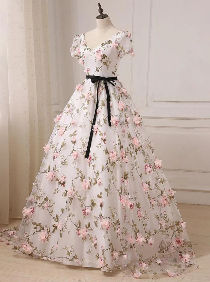 Romantic Floral-Appliqué Ballgown Sweetheart Cap-Sleeve Lace-Up-Back Floor-Length Prom Gown