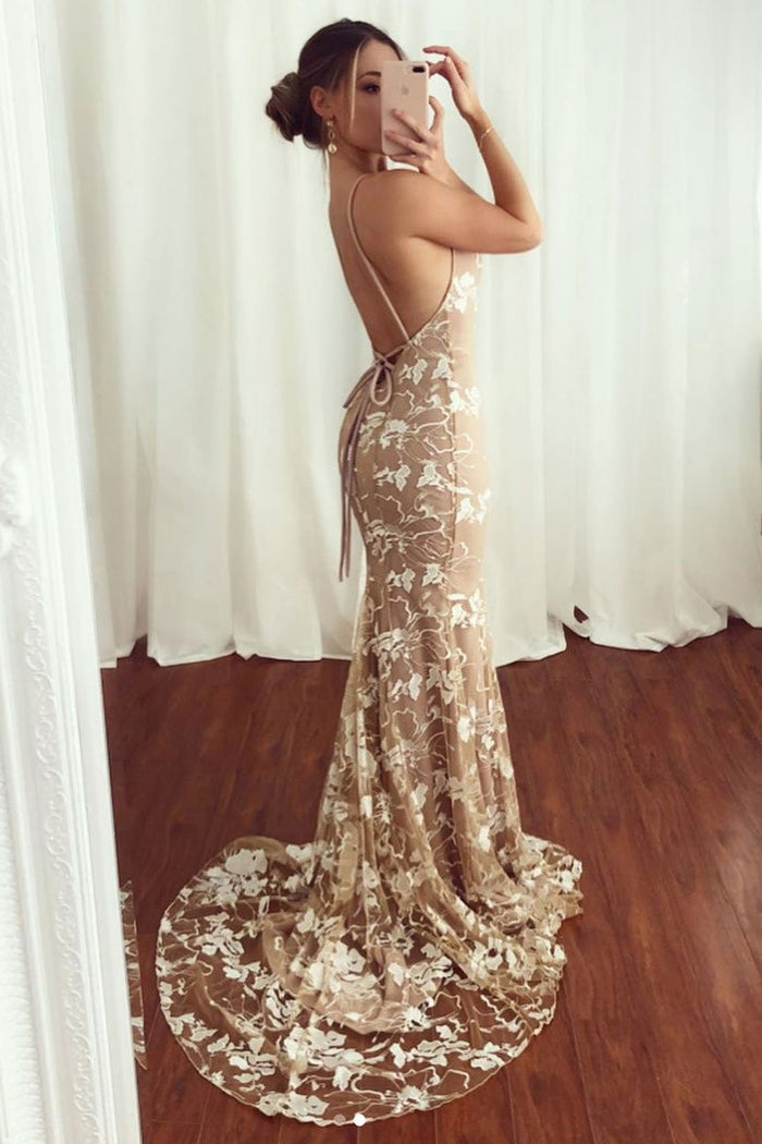V back Sweep Brush Train Romantic Lace Mermaid V-Neck Spaghetti-Strap Open-Back Floor-Length Evening Gown